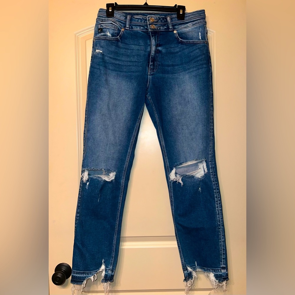 KanCan stretch distressed jeans